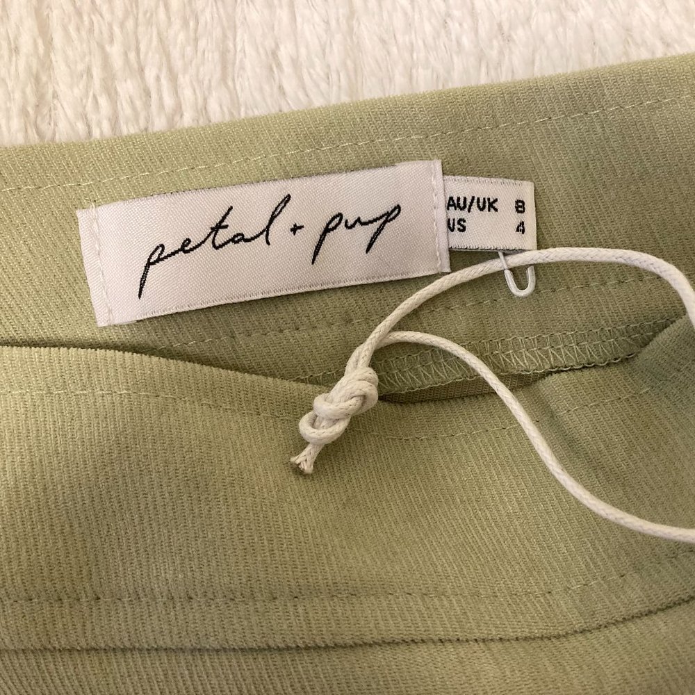 Petal & Pup NWT Pastel Green High Waisted Retro Mini Iconic Skirt - Picture 4 of 4
